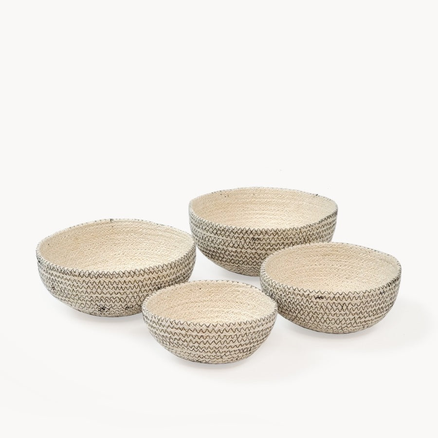 Amari Round Bowl - Black (Set of 4)