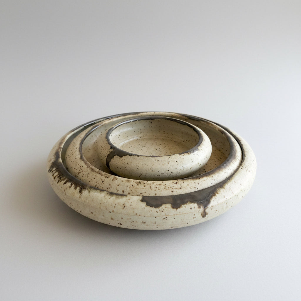 Luna Crescent Plates | Farmhouse Style Stoneware Clay - Sumiye Co