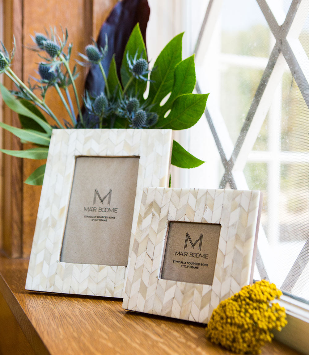 Artemis 4x6 Picture Frame - Fair Trade Hand Carved - Sumiye Co