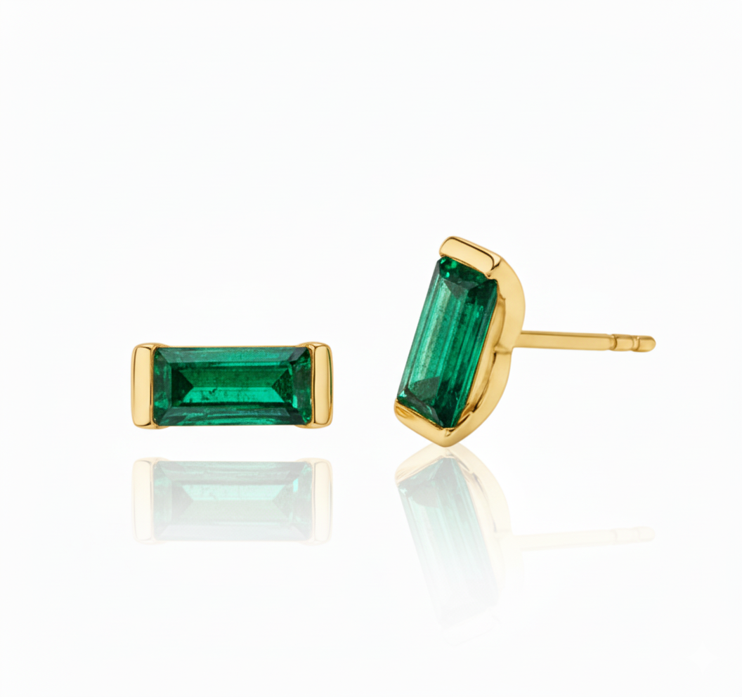 Linéa Baguette Emerald Studs-0