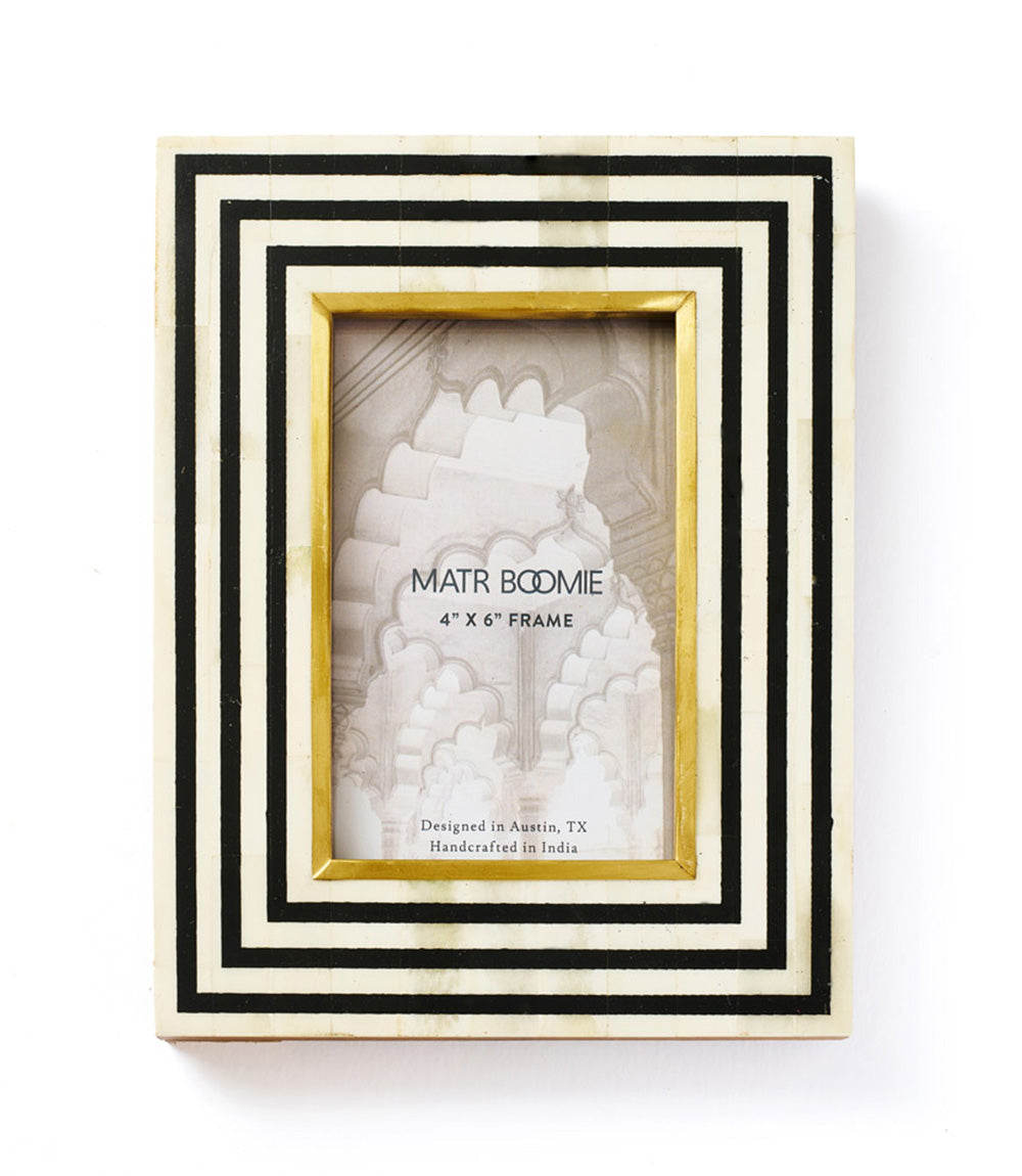 Rajiva 4x6 Black & Cream Picture Frame - Fair Trade Carved Bone - Sumiye Co