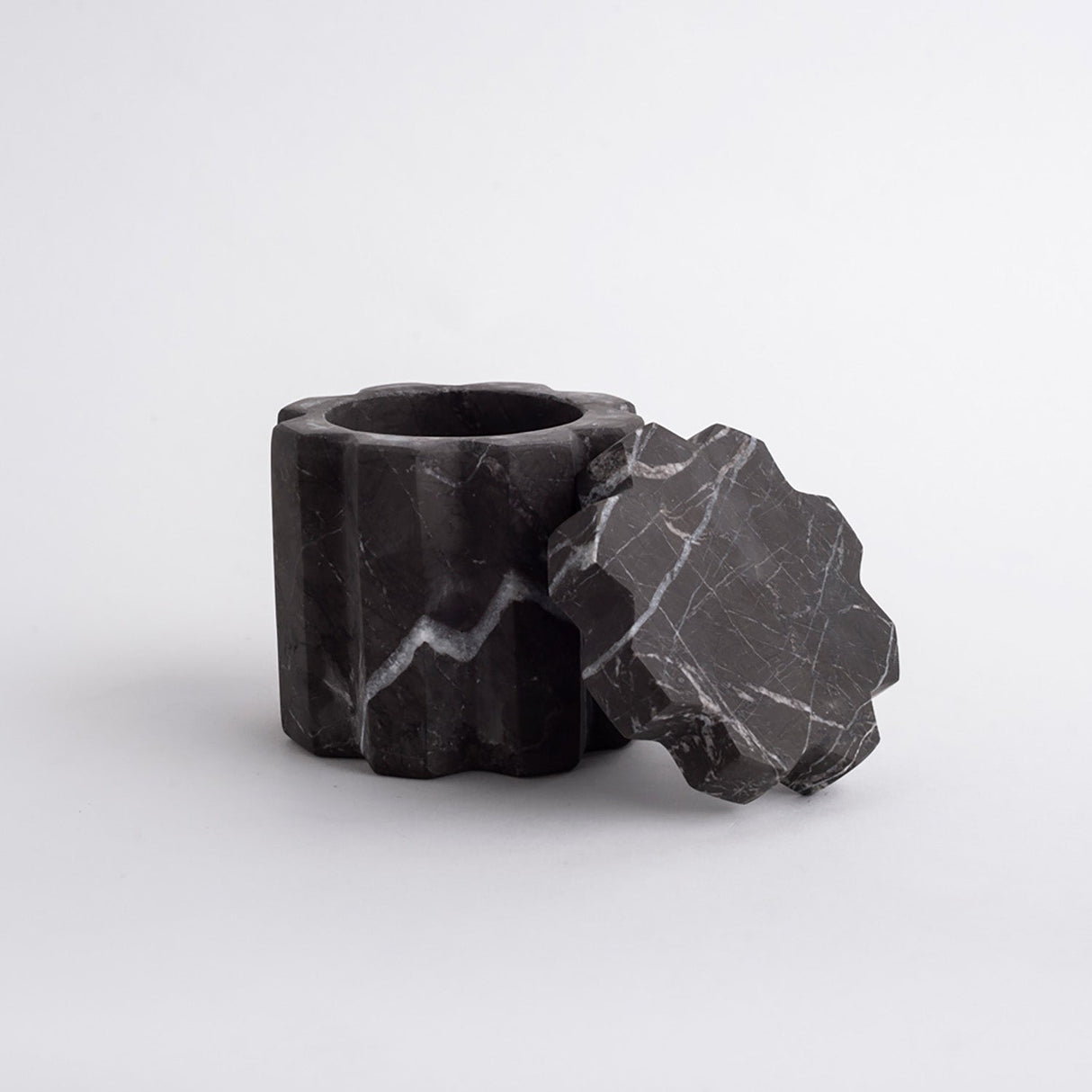 Tauro Container - Black Marble - Sumiye Co