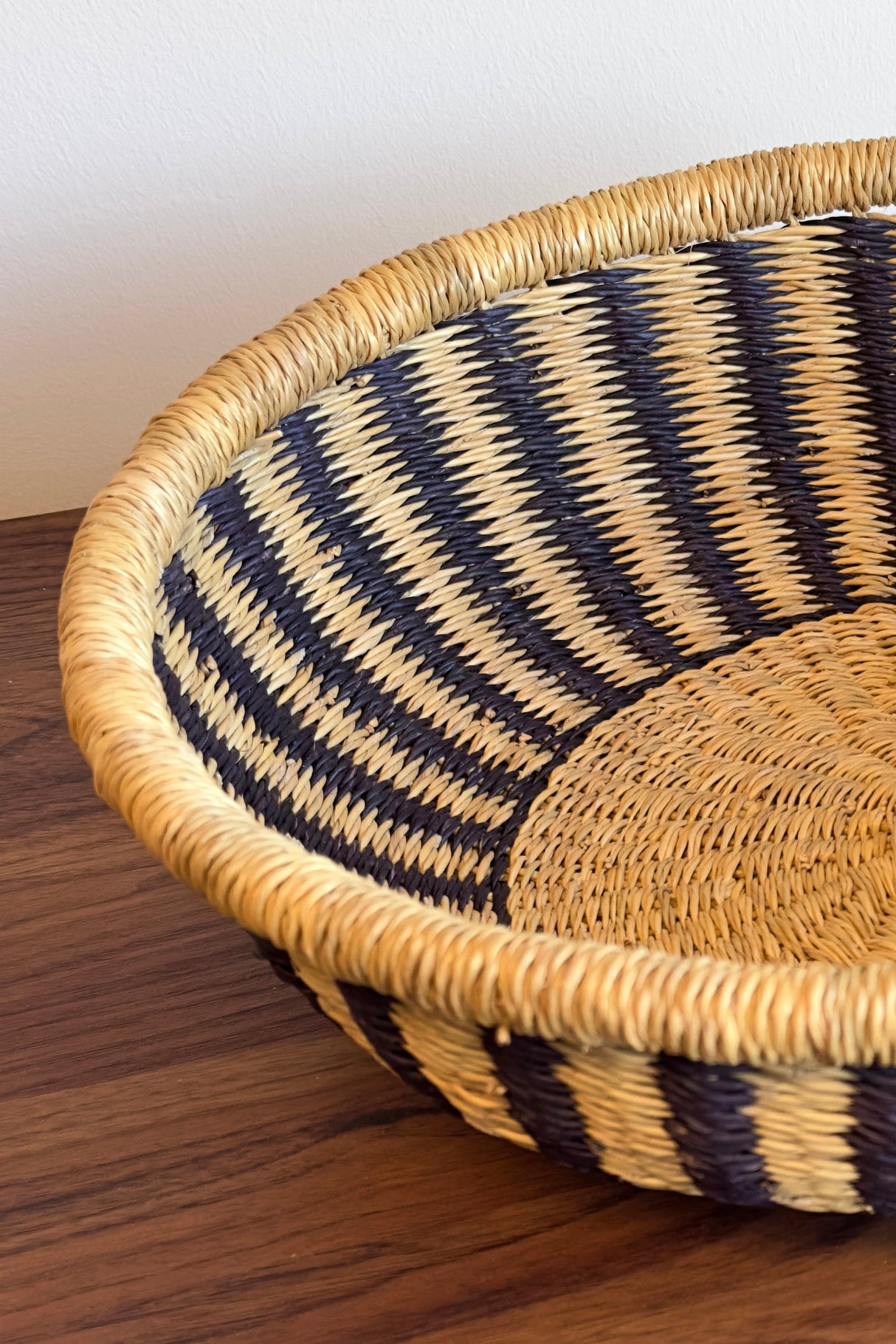 Handwoven Large Tray Basket - Natural & Black