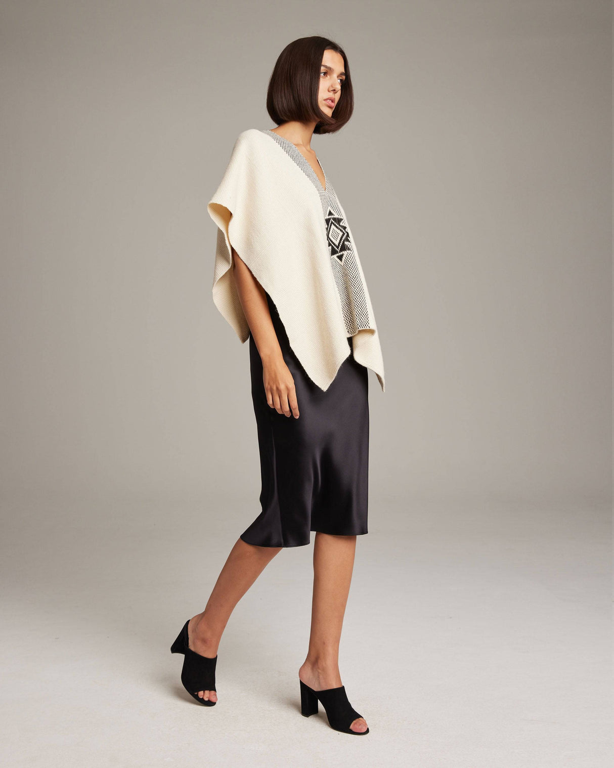 Manta Estrella in Cotton - Sumiye Co