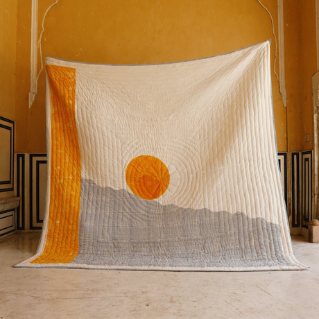 New Moon Quilt - Sumiye Co