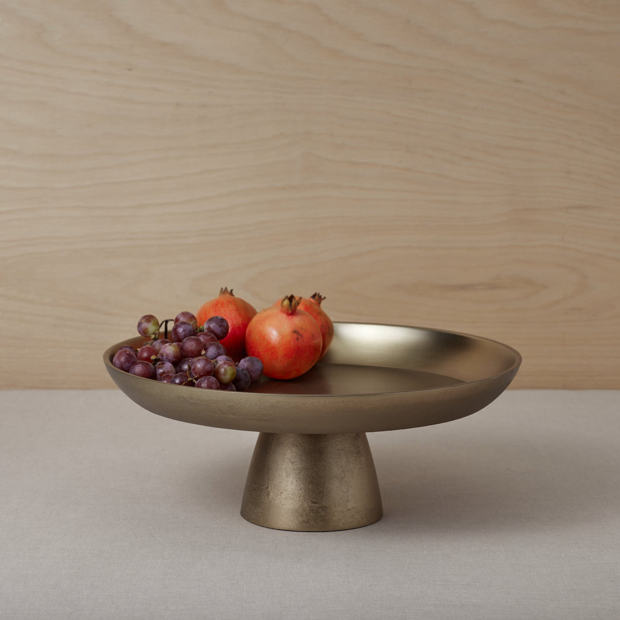 Antique Brass Large Pedestal - Sumiye Co