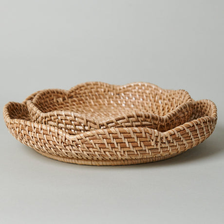 Round Rattan Scalloped Tray 13” - Sumiye Co