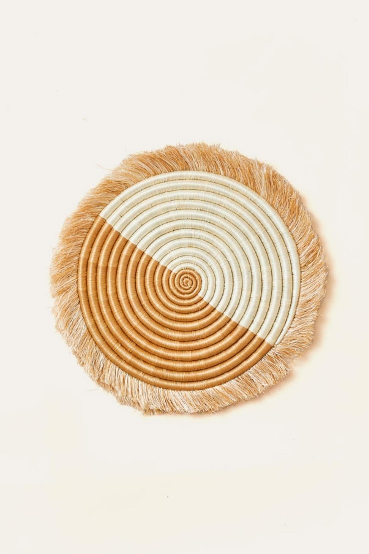 Akeza Fringe Placemat in White