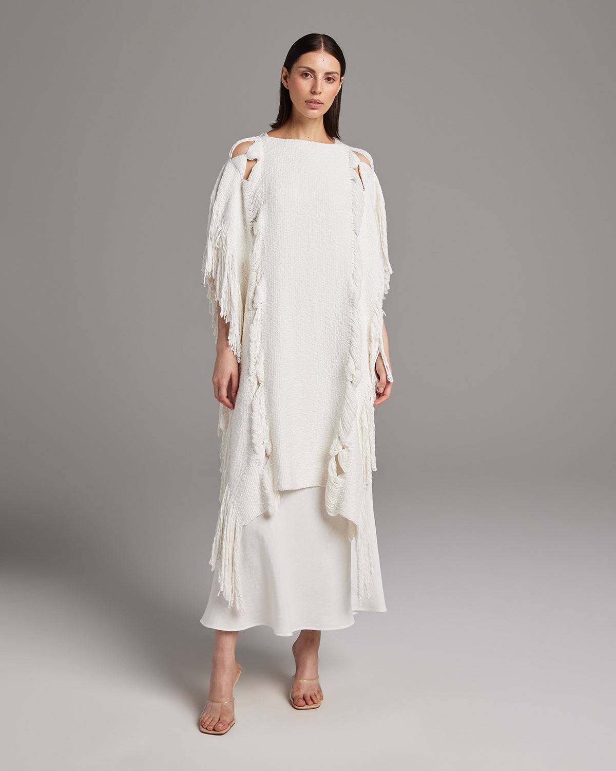 Lace Fringe Manta - Sumiye Co