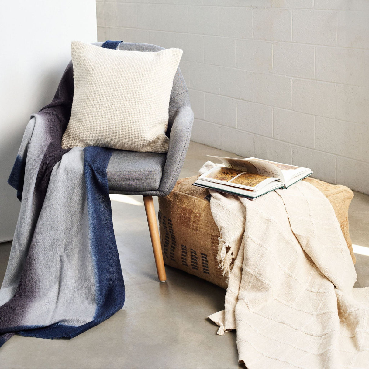 Sea Shell White Textured Checks Handloom Throw - Sumiye Co