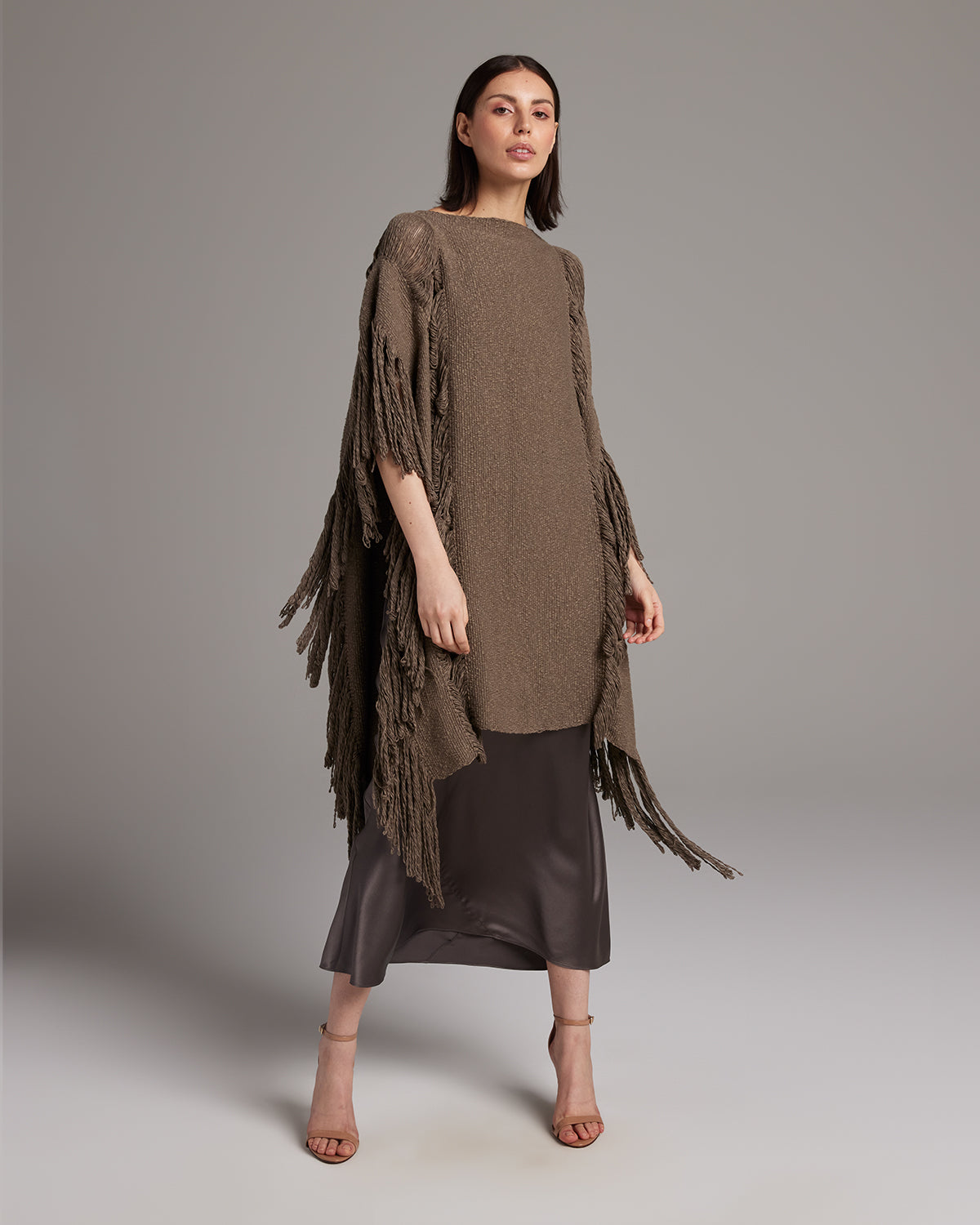 Lace Fringe Manta - Sumiye Co