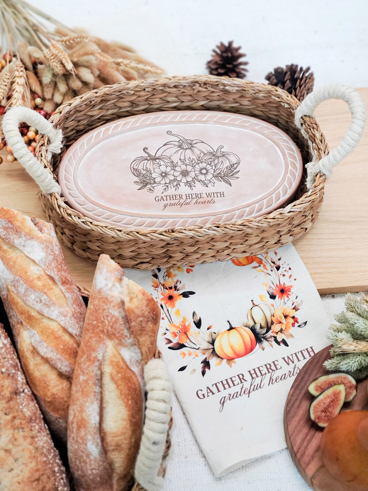 Bread Warmer & Basket Gift Set with Tea Towel - Pumpkin Oval-2