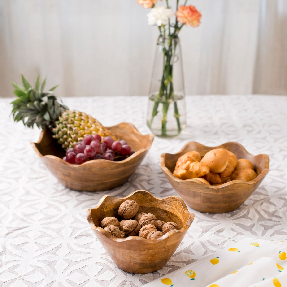 Scalloped Mangowood Bowls - Sumiye Co