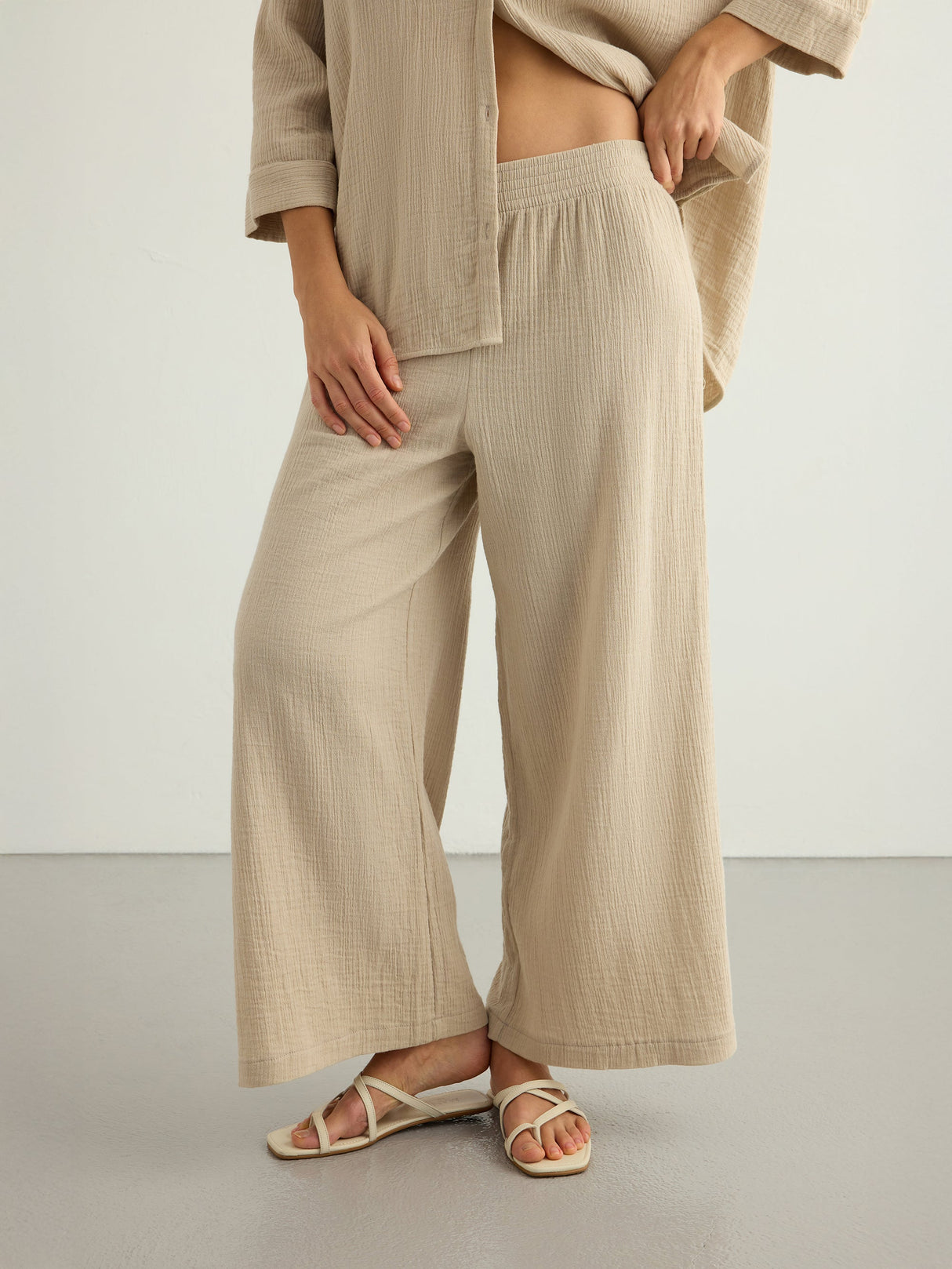 Aura Palazzo Pants - Oatmeal - Sumiye Co