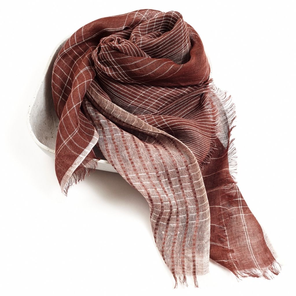 Auro Cinnabar Handwoven Linen Scarf - Sumiye Co