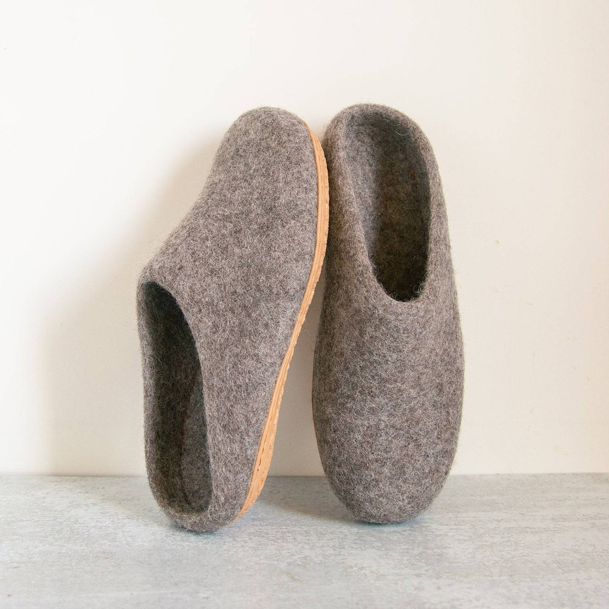Earth Brown | Luxury Organic Merino Wool Slippers - Sumiye Co