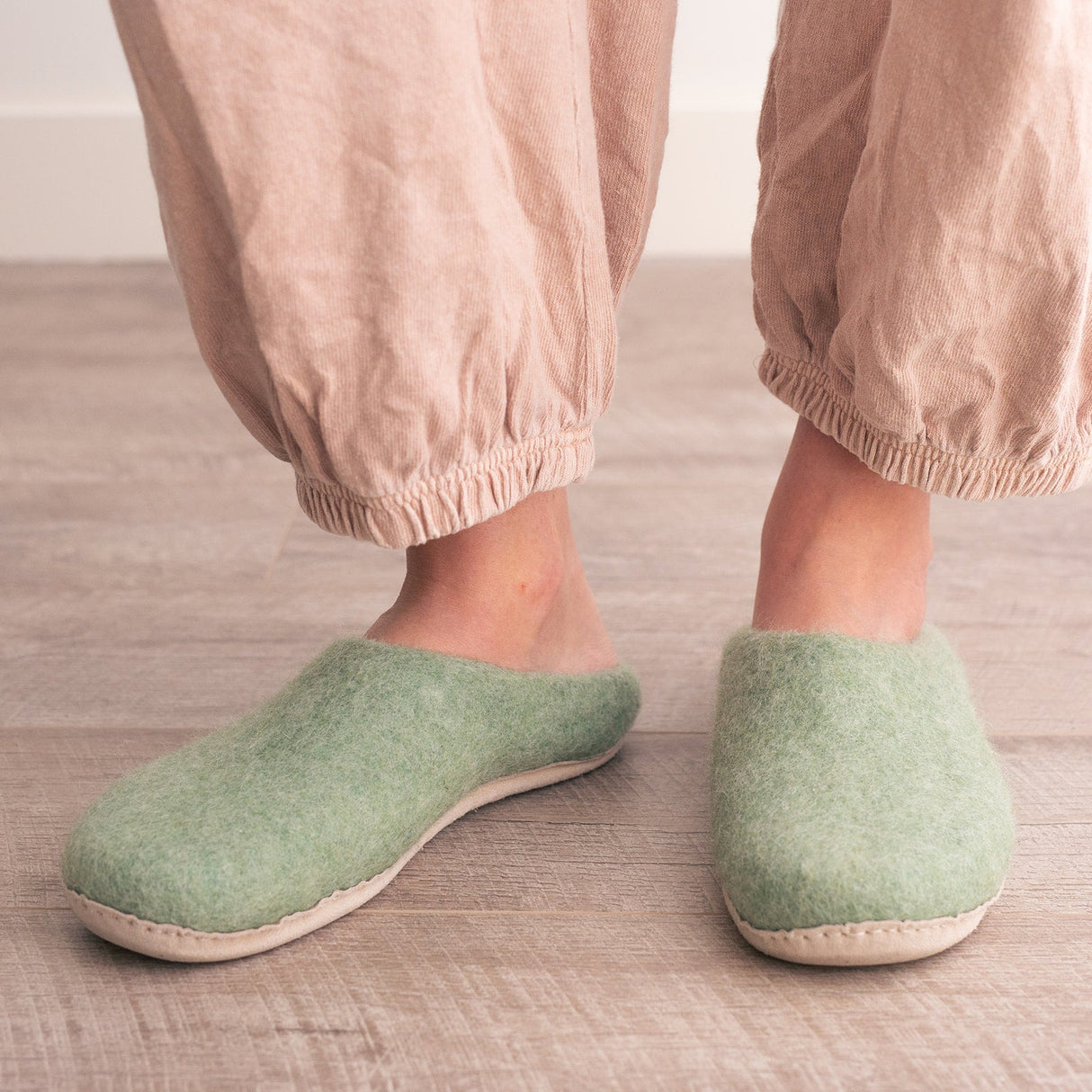 Eucalyptus Green | Luxury Organic Merino Wool Slippers - Sumiye Co