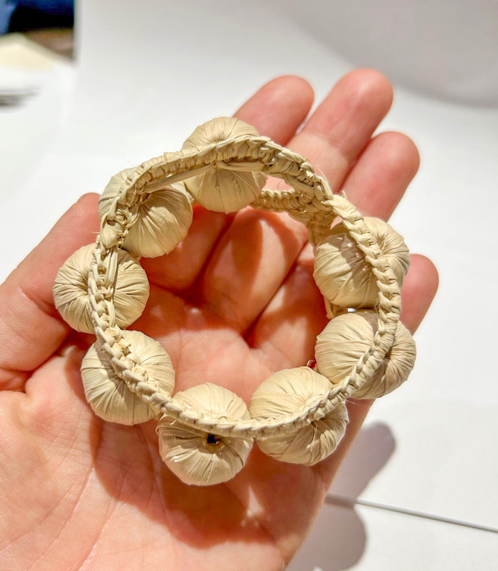 Woven Beads Napkin Ring – Table Decor Colombia - Sumiye Co