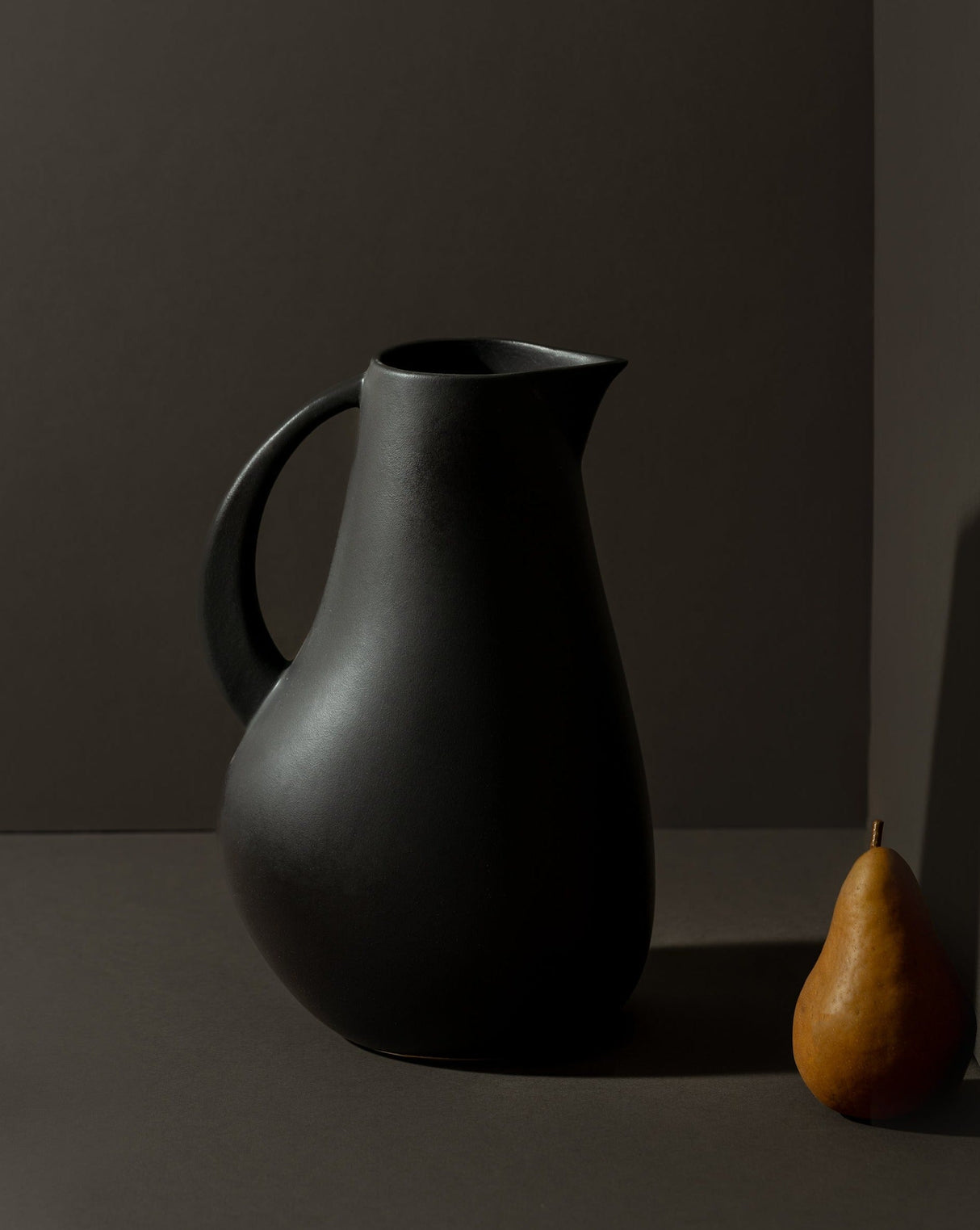 Tunisian Pitcher Kuduo 64oz - Sumiye Co