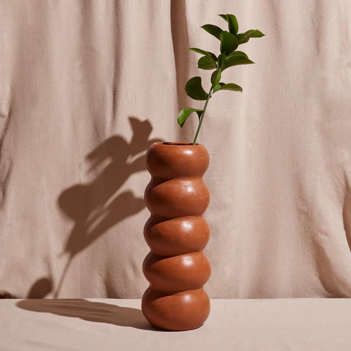 Chinautla Object V | Terracotta Vase Hand Sculpted in Guatemala - Sumiye Co
