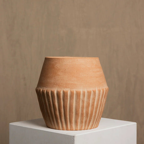 Valentina Planter - Sumiye Co