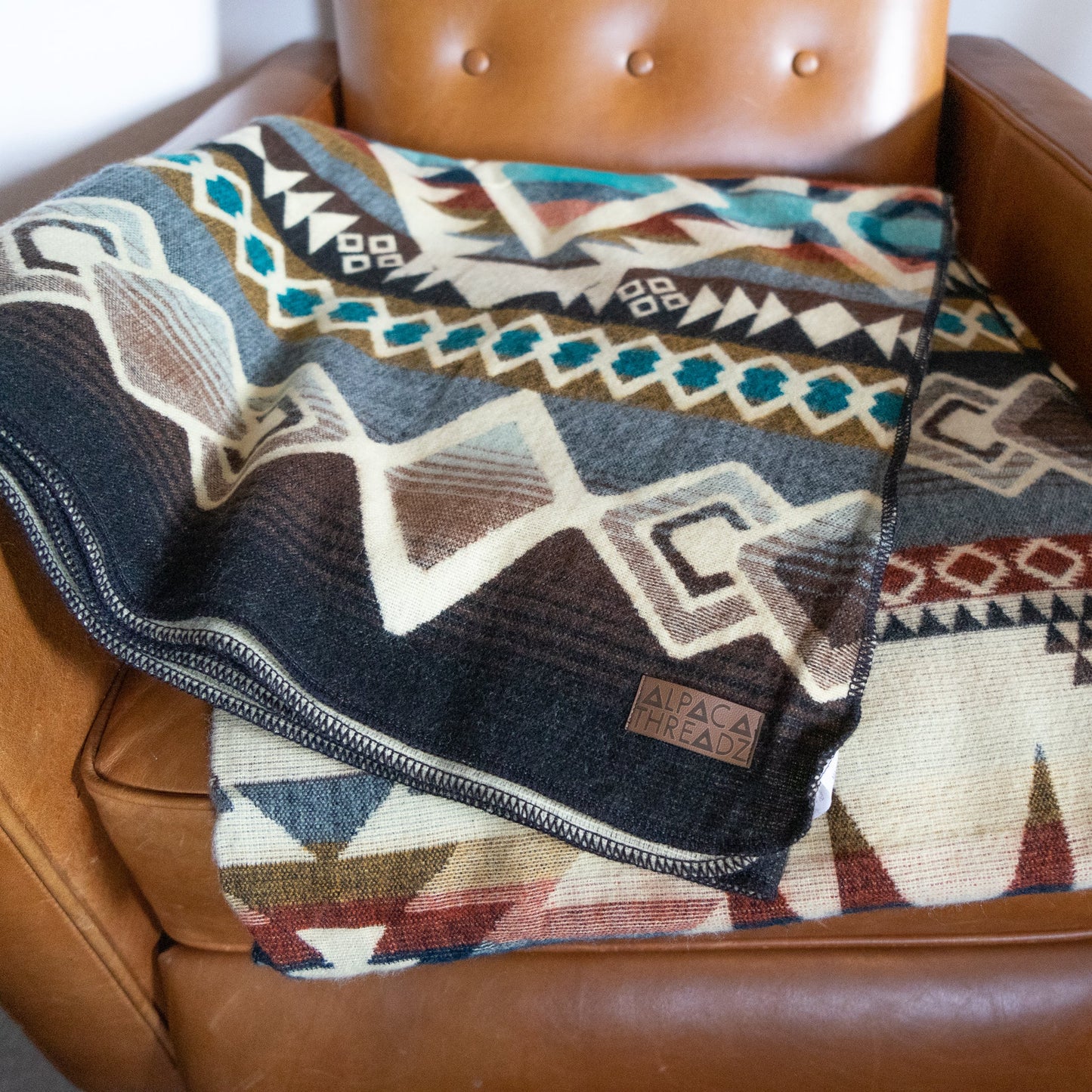 Alpaca Wool Reversible Blanket - Inca 90" x 78”