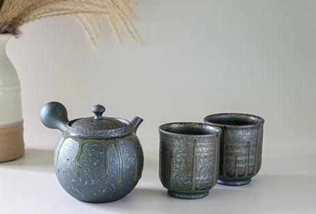 Japanese Green Tea Set - Teapot with Filters (230ml) + 2 Cups | Tea Ceremony - Sumiye Co