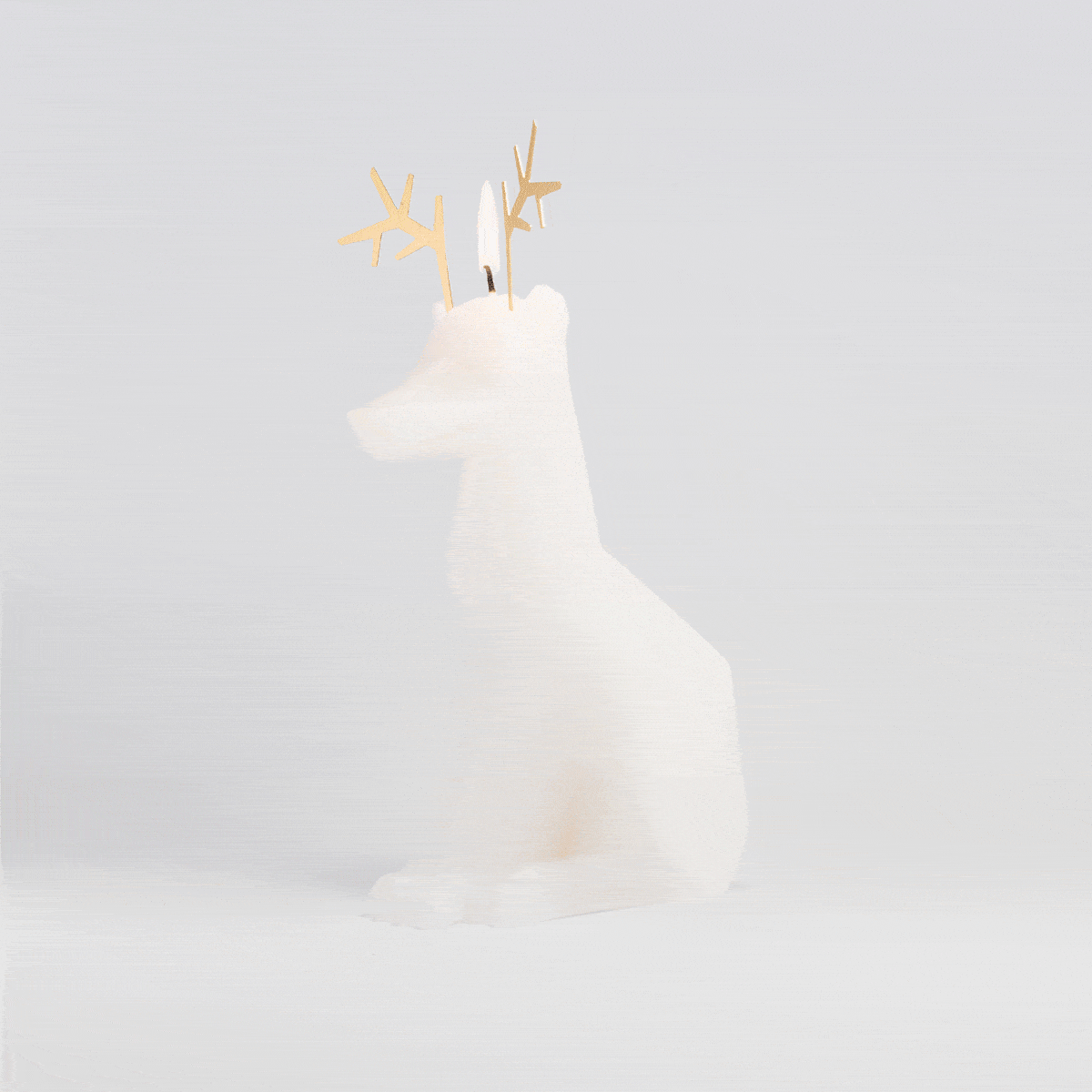 Reindeer Candle - White Dyri PyroPet - Sumiye Co