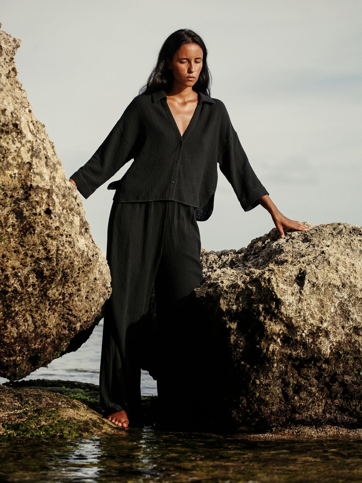 Echo Mini Shirt - Black - Sumiye Co