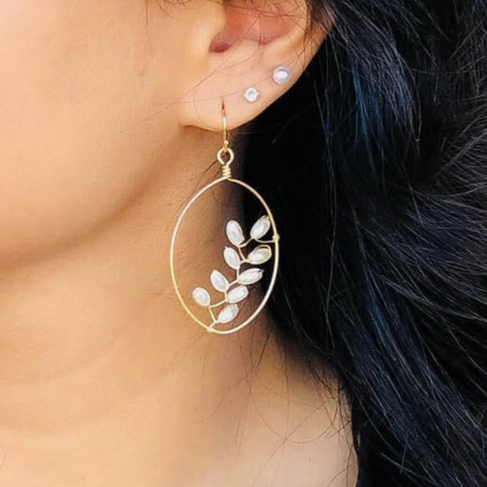 Flourish gold earrings - Sumiye Co