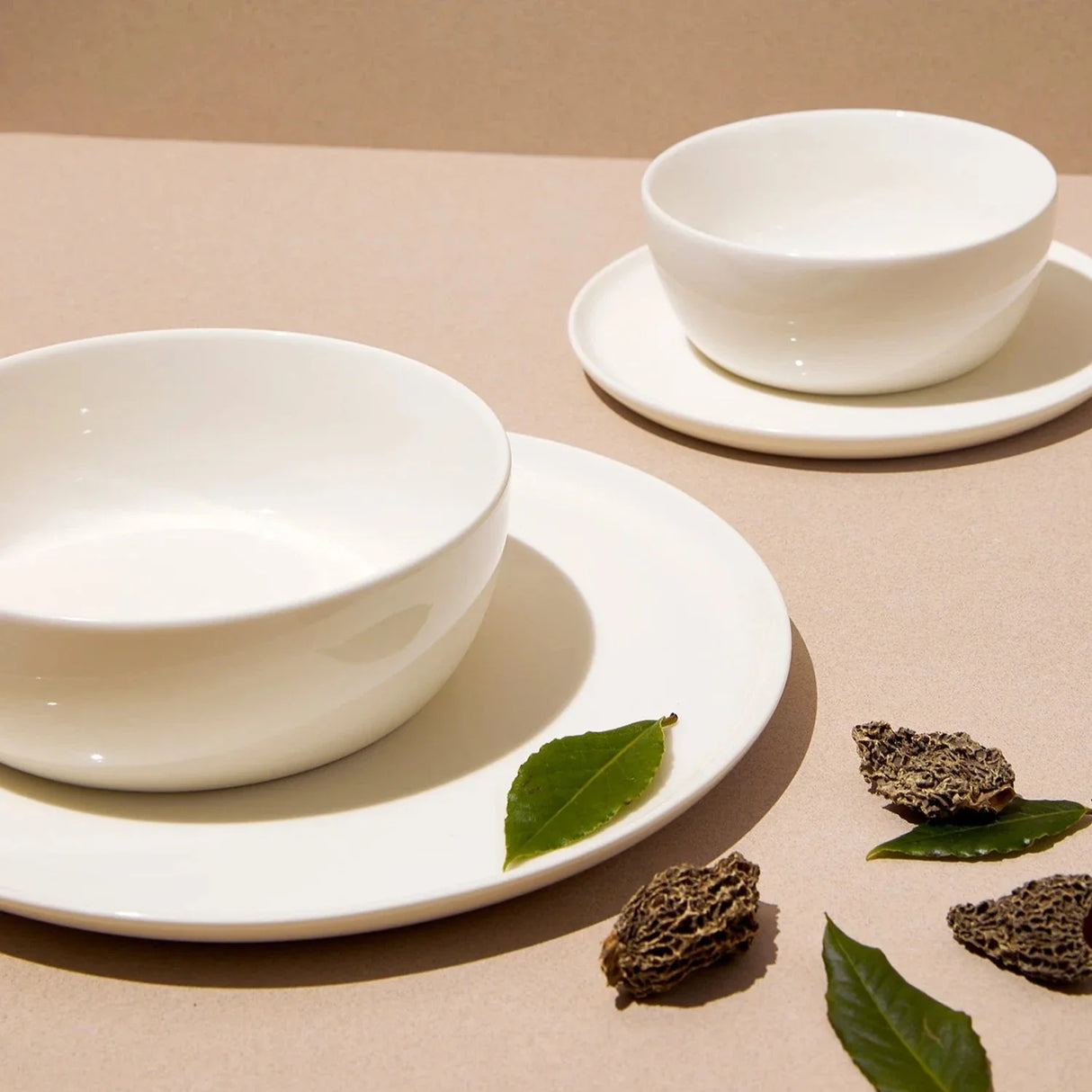 S/4 Slim Dinnerware Set - White - Sumiye Co