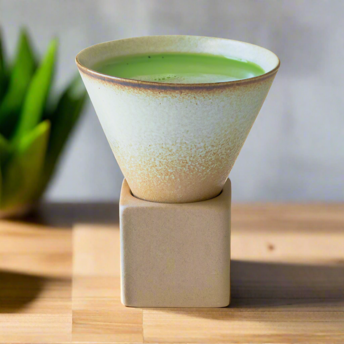 Brown Coffee Mug with Base - 6.8 oz/200ml