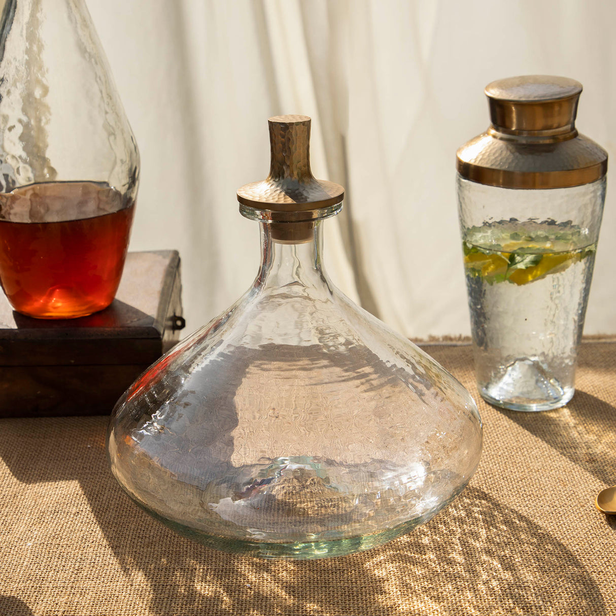 Pebbled Decanter Wide - Sumiye Co