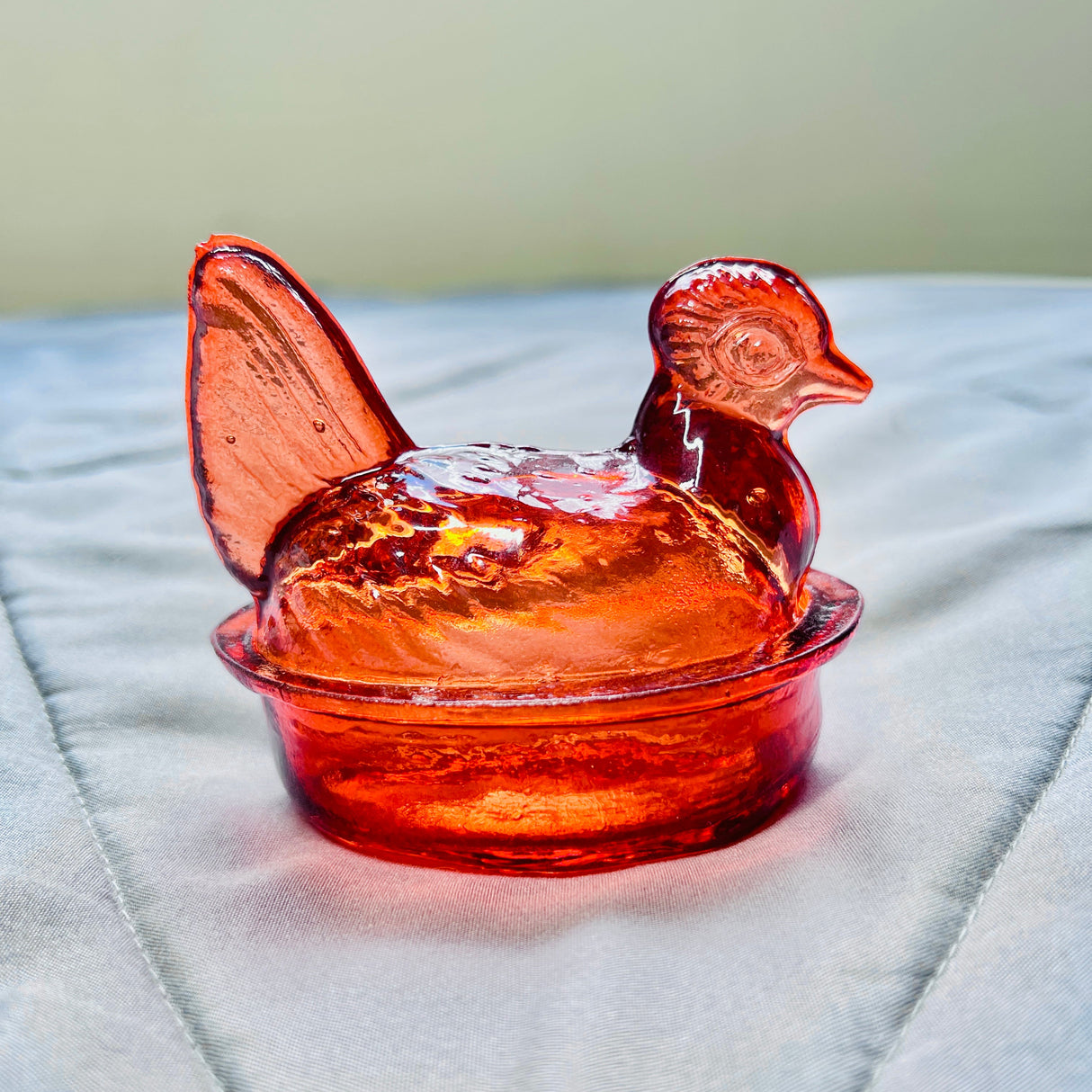Nesting Hen Bowl & Lid - TANGERINE | Hand Blown Glass - Colombia - Sumiye Co