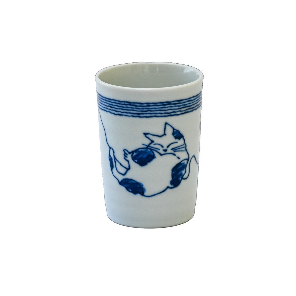 The Adorable Cat 5 Tea Cup is a blue and white Mino-ware piece, holding 180ml (6oz.), with a serene sleeping cat and blue stripes on a black background, crafted in Gifu Prefecture.