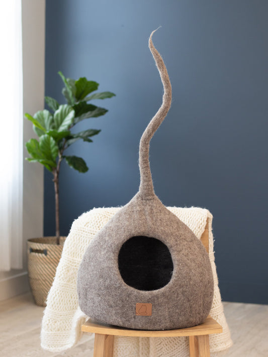 Deluxe Handcrafted Felt Cat Cave With Tail - Earth Brown