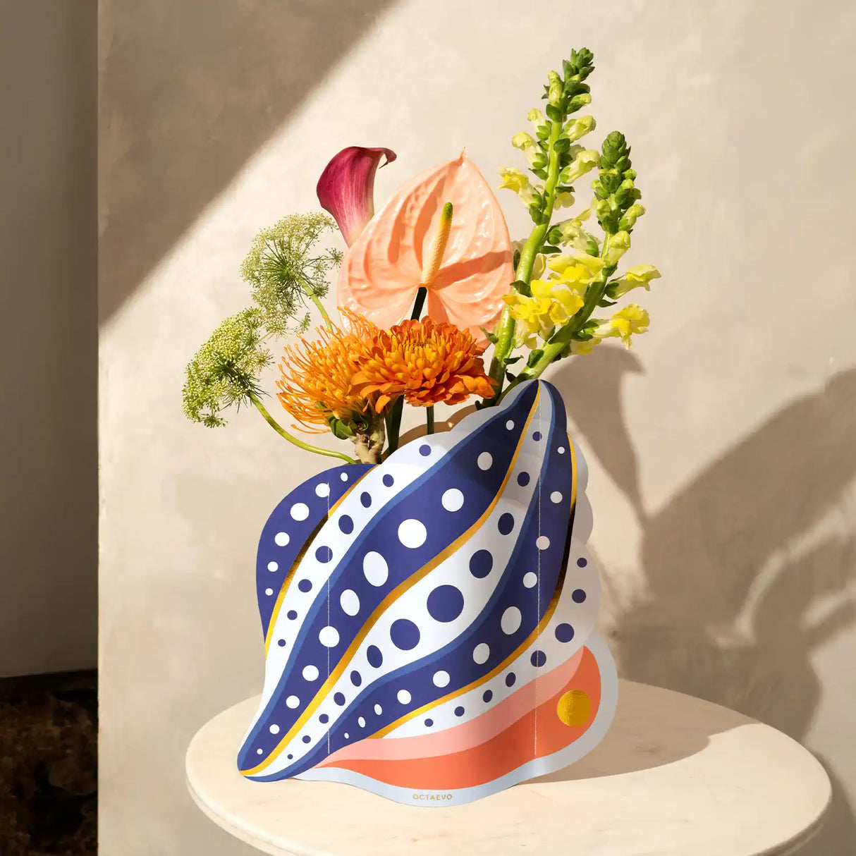 Octaevo Paper Vase Shell - Sumiye Co