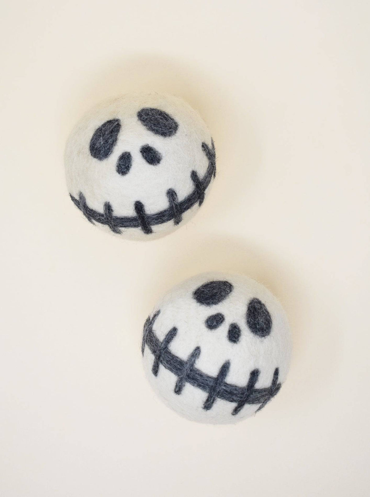 Pet Skeleton Beast Ball - Sumiye Co