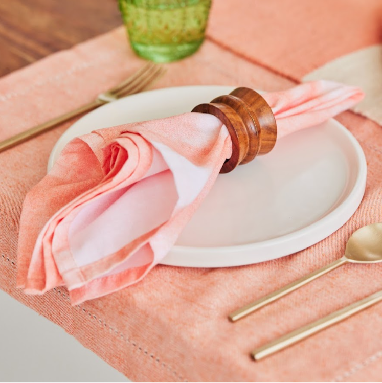 Peachy Watercolor Table Napkins (Set of 4) - Sumiye Co