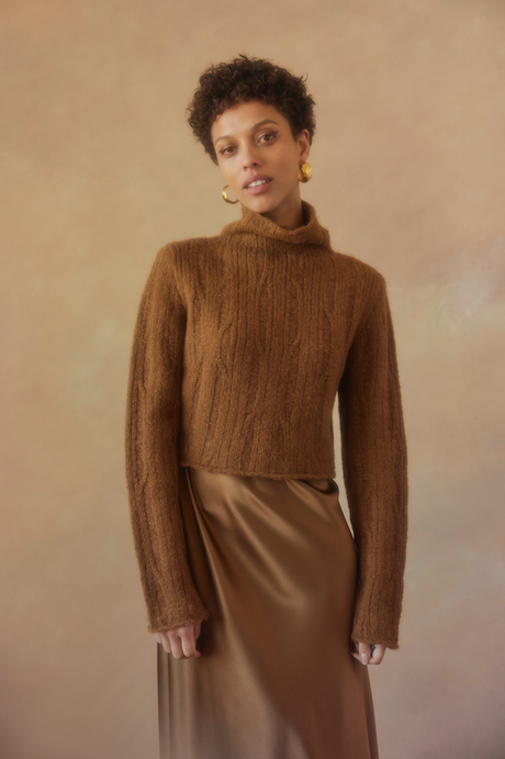 Ribbed Cropped Sweater - Sumiye Co