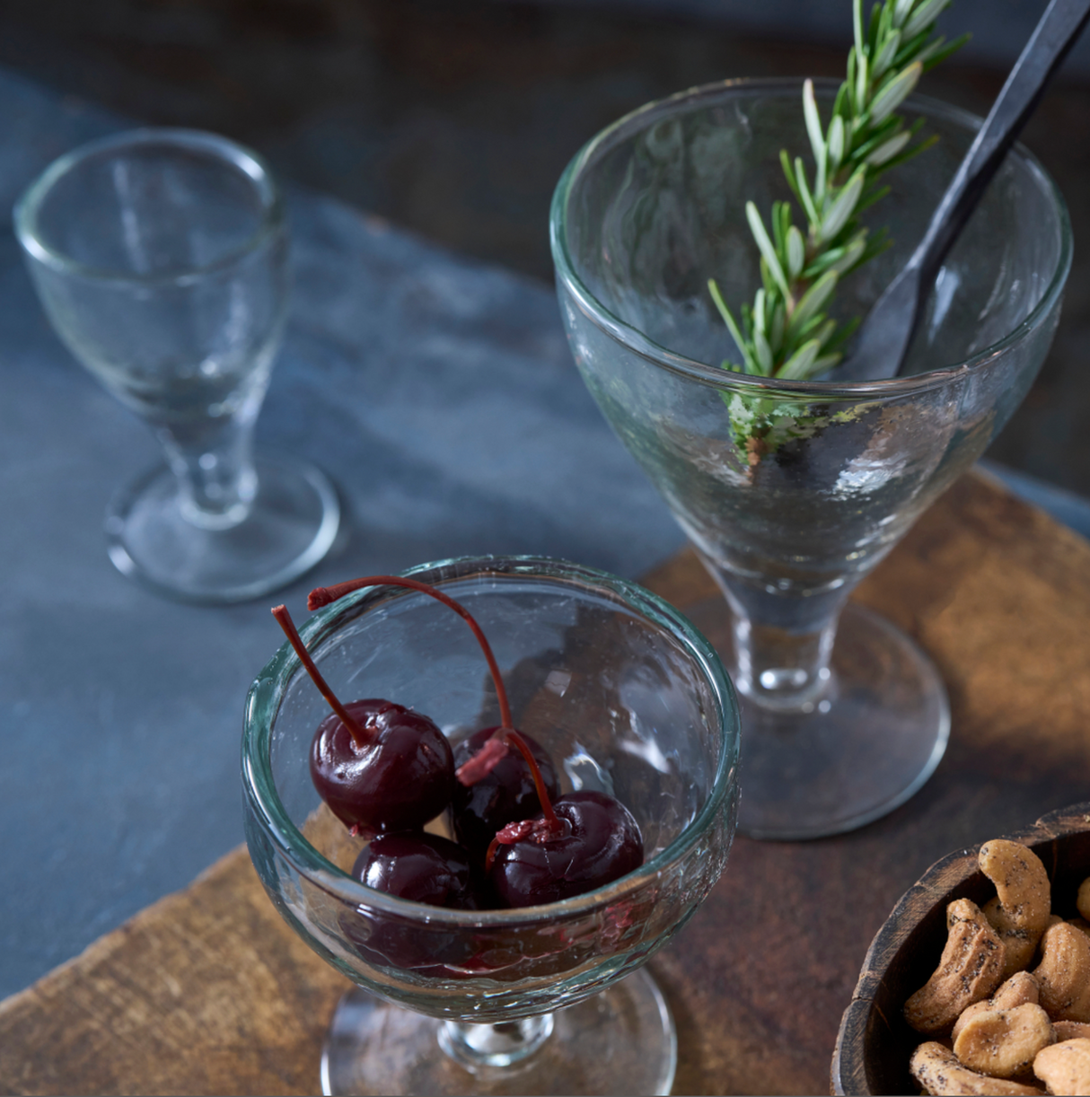 Pebbled Footed Goblets - Set of 4 - Sumiye Co