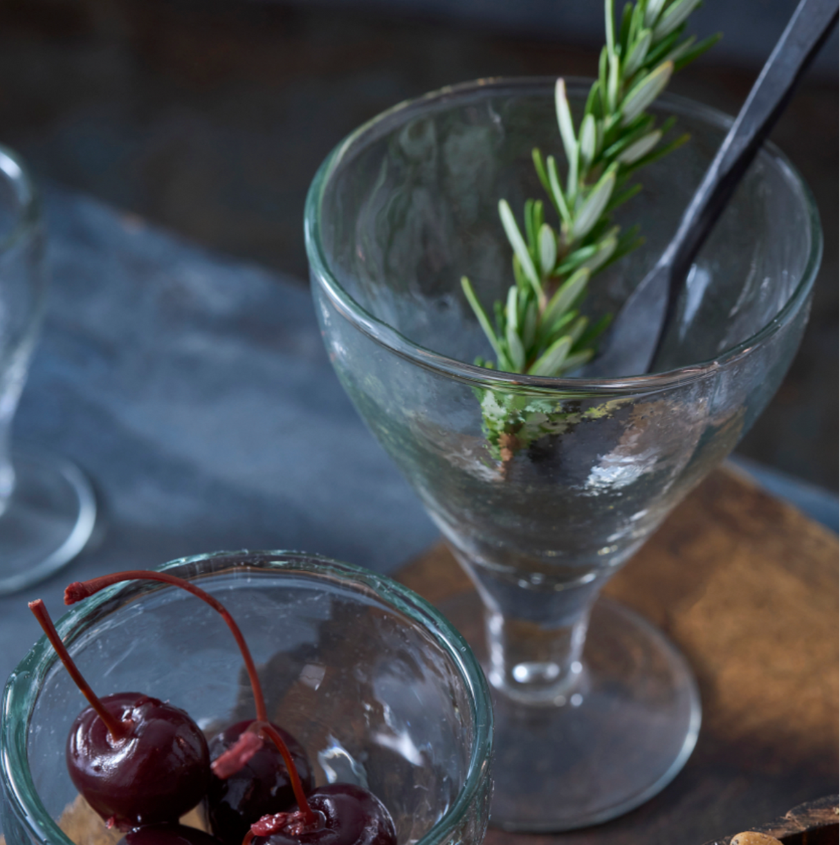 Pebbled Footed Goblets - Set of 4 - Sumiye Co