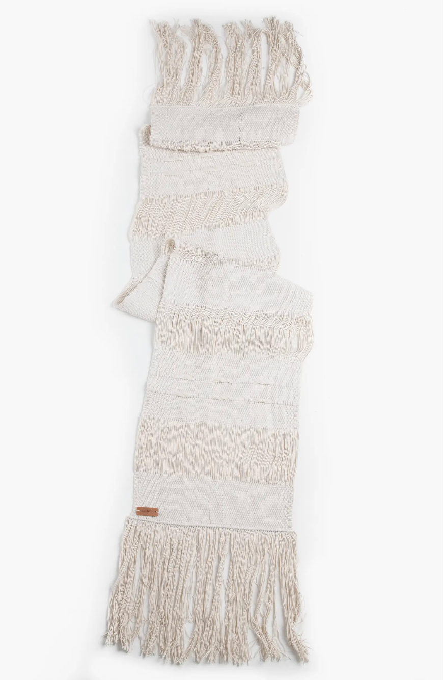 White Thread Table Runner | Colombia - Sumiye Co