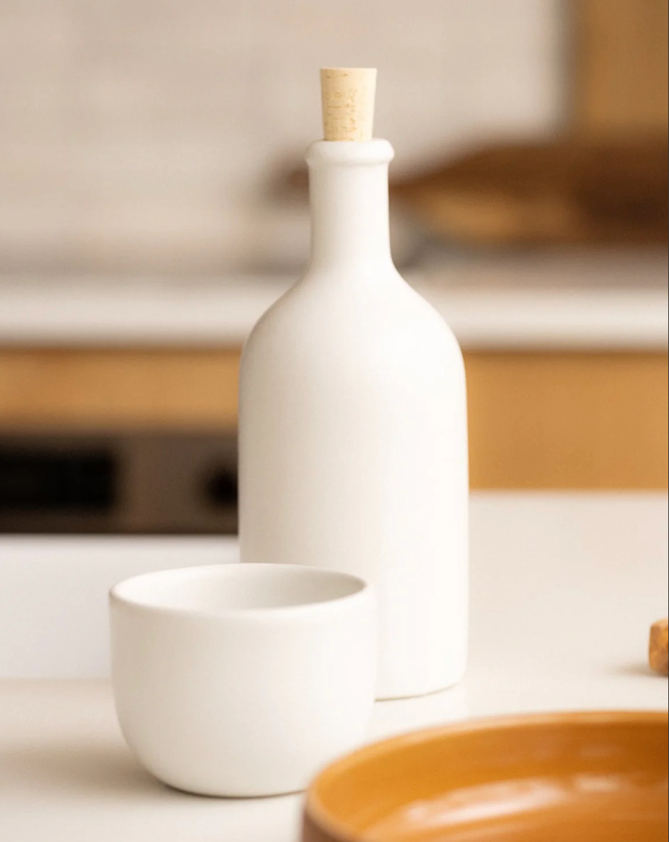 Stoneware Olive Oil Dispenser - Jazz 21 oz - Sumiye Co