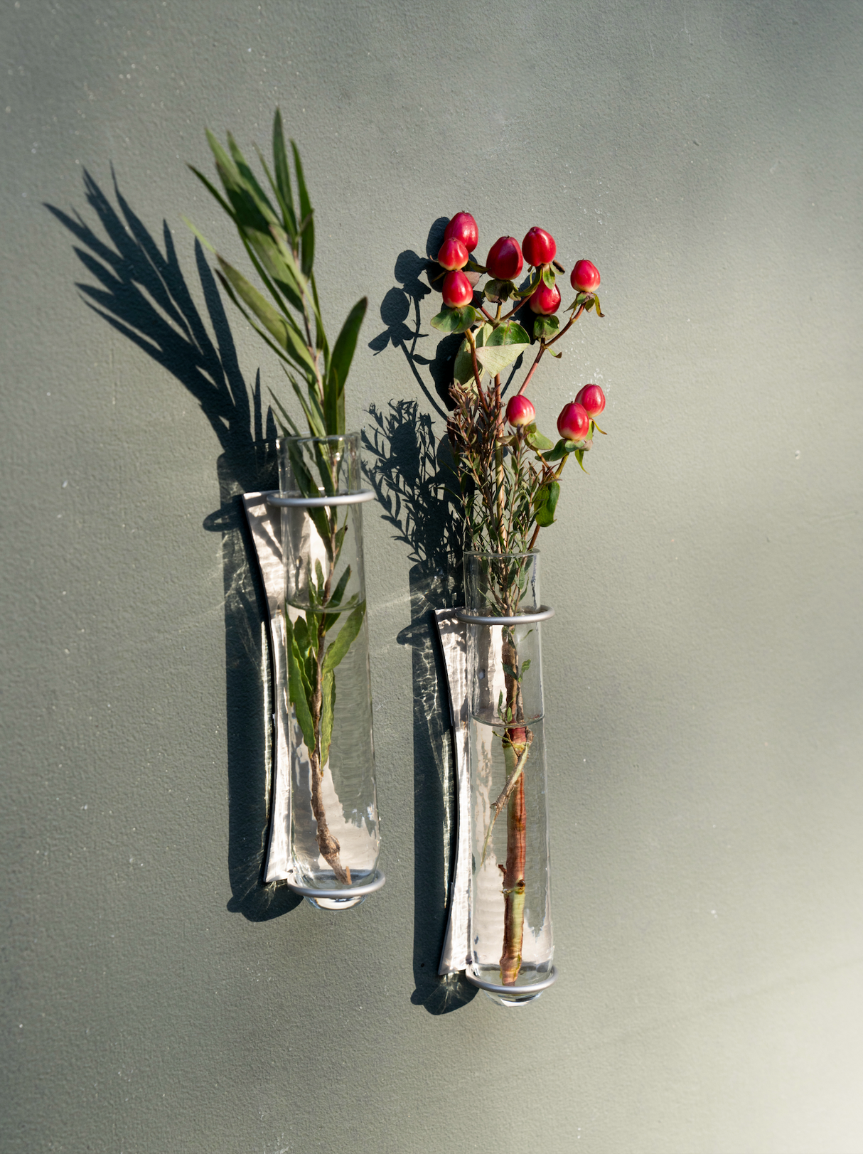 Pebbled Floral Wall Vase - Set of 2 - Sumiye Co