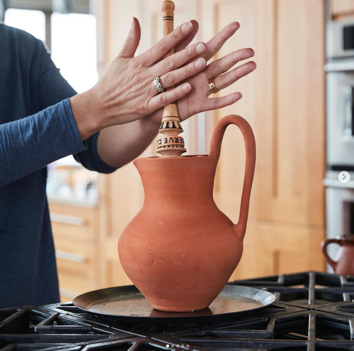 Authentic Mexican Hot Chocolate Gift Set - Sumiye Co