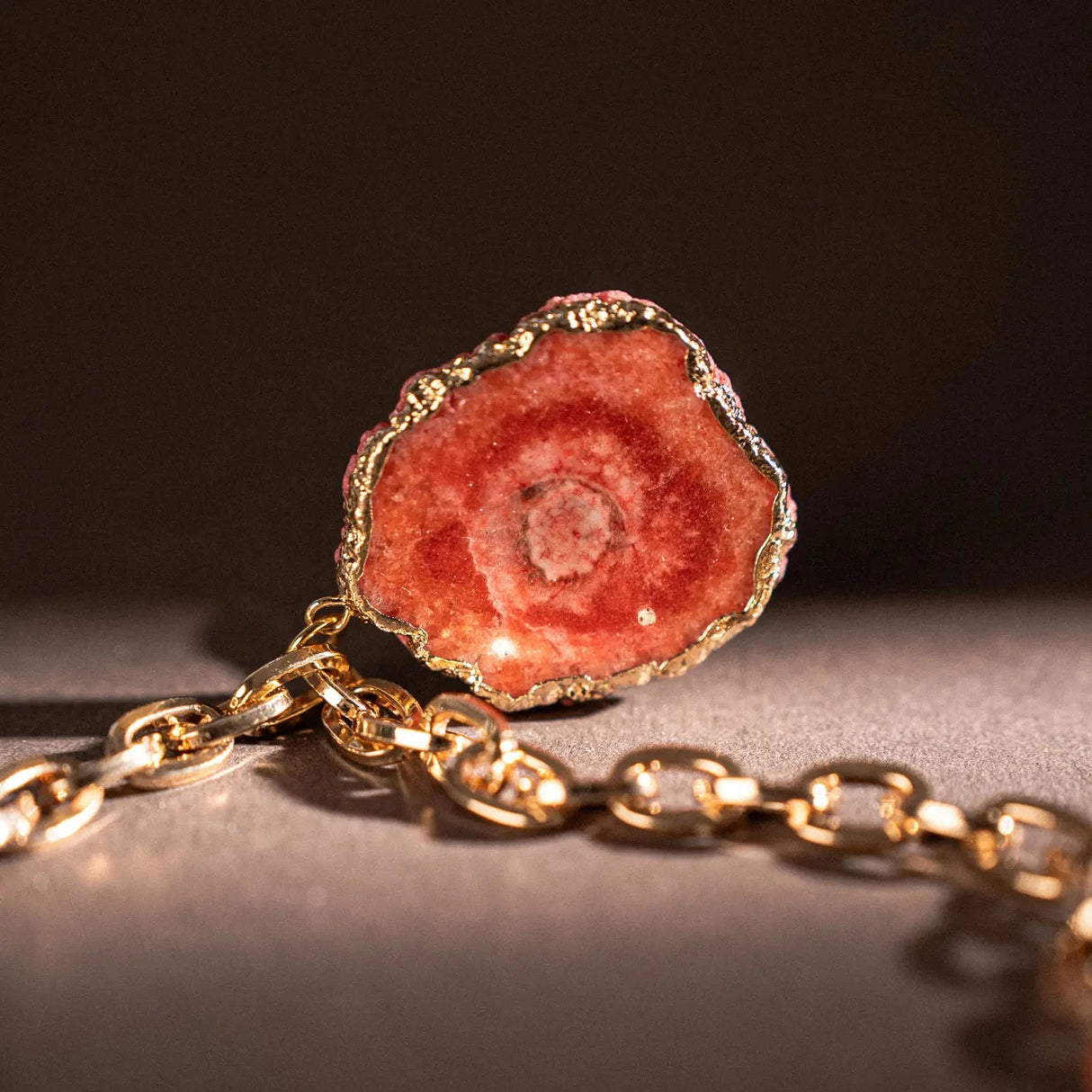 Statement Necklace with Natural Agate Phoebe`s