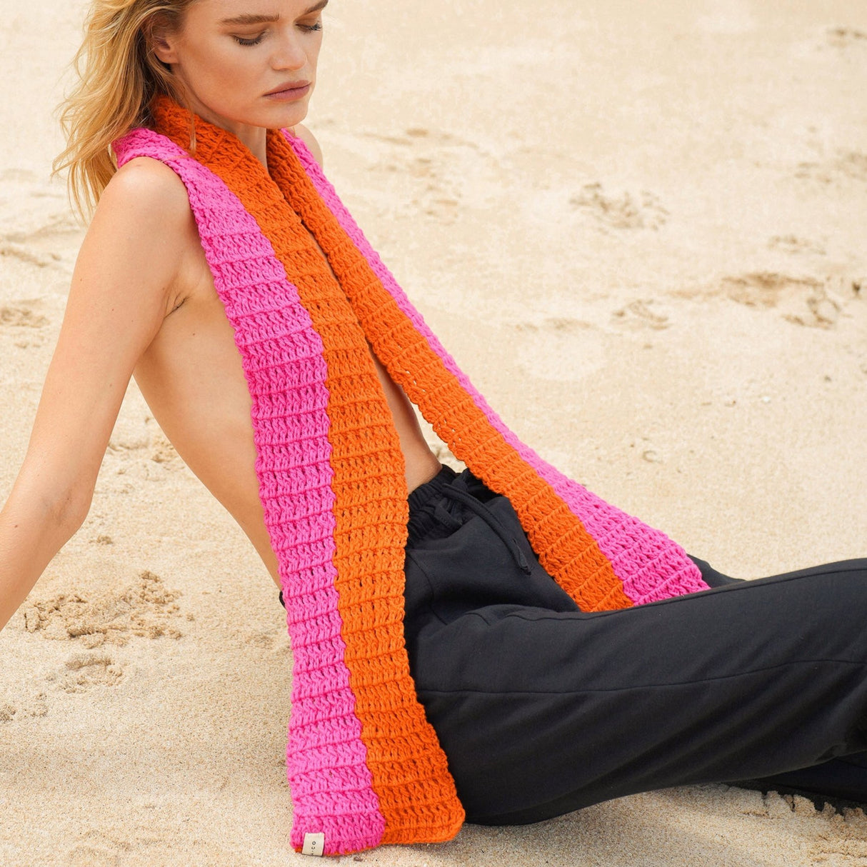 WAFFLE Crochet Scarf in Candy Pink & Tangerine Orang - Sumiye Co