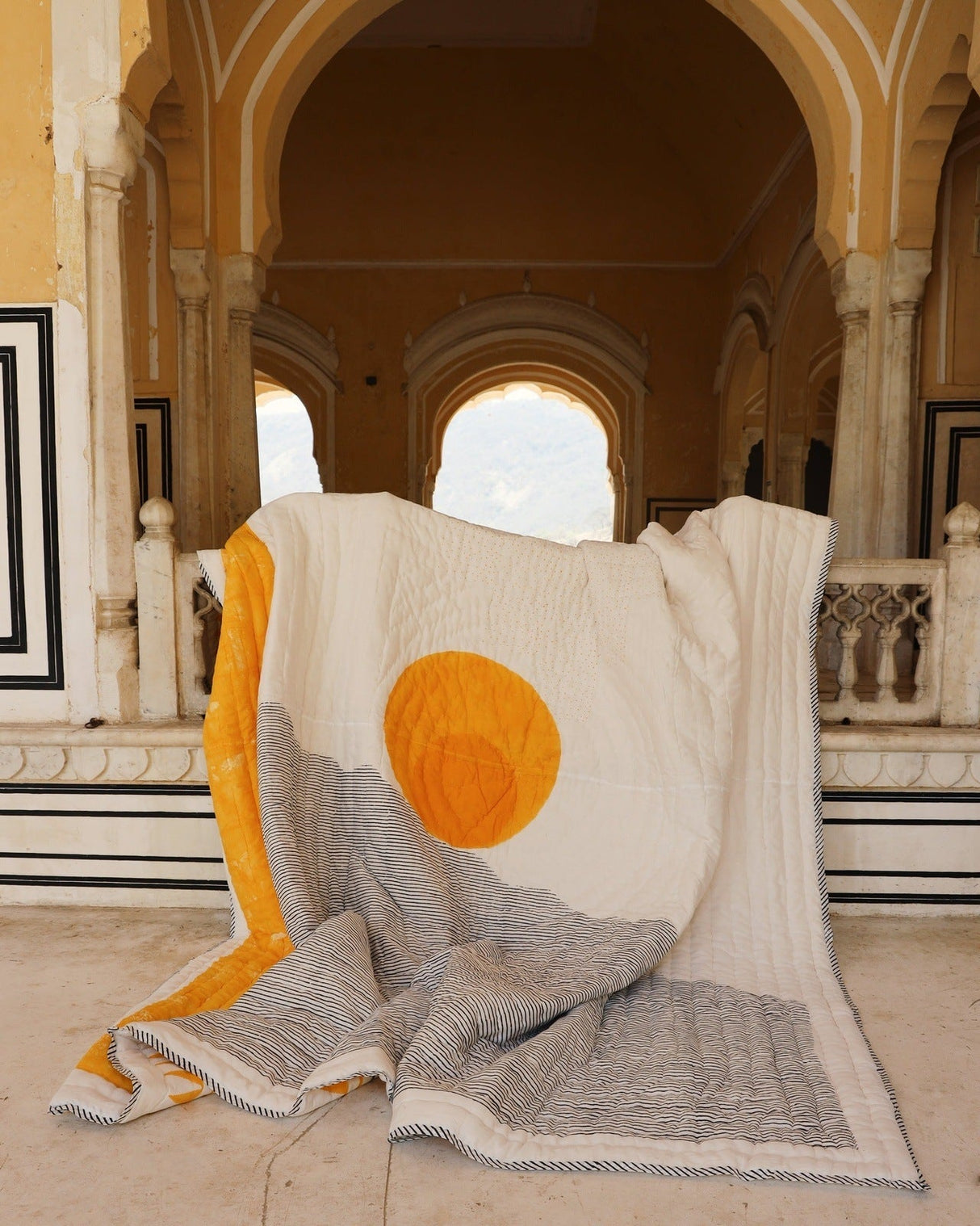 New Moon Quilt - Sumiye Co