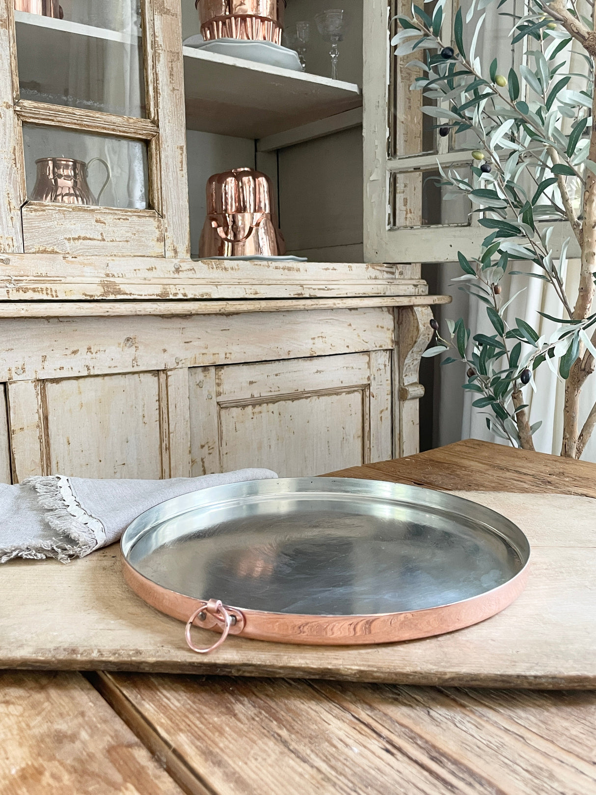 Copper Round Baking Tray (11” or 12”) | Vintage Inspired - Sumiye Co